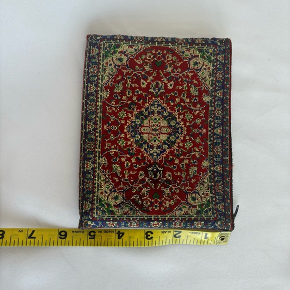 Moroccan Coin Purse - Unique Design in Red and Gold - Picture 3 of 4